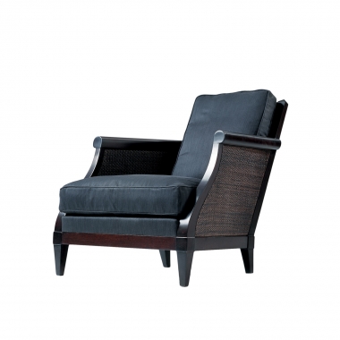 Soft Breeze Club Chair